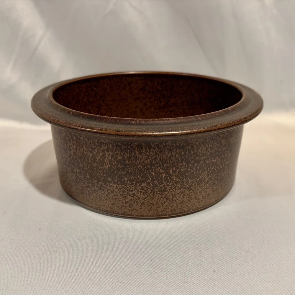 Mid-Century Arabia Finland Ruska Brown Ceramic Casserole Serving Bowl 9 1/8”